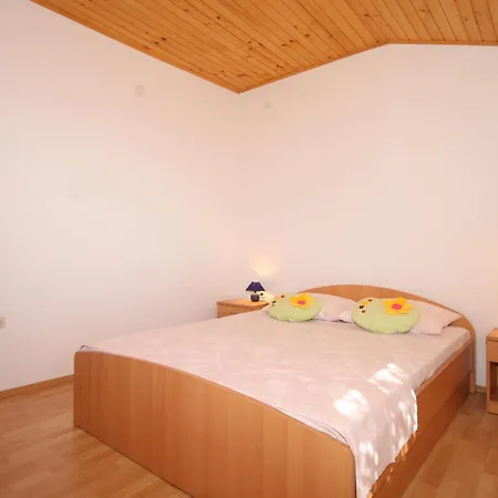 Apartment With A Parking Space Ivan Dolac, Hvar - 8797 Ivan Dolac
