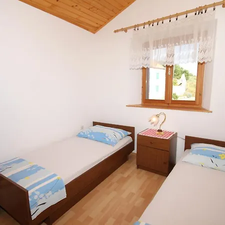 With A Parking Space Ivan Dolac, Hvar - 8797 Apartament