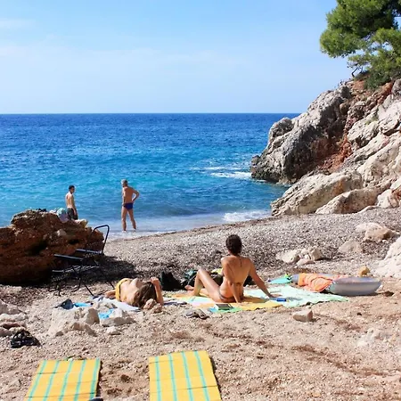 With A Parking Space Ivan Dolac, Hvar - 8797 * 伊万多拉克