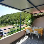 With Parking Space Ivan Dolac, Hvar - 8797 Apartamento Ivan Dolac